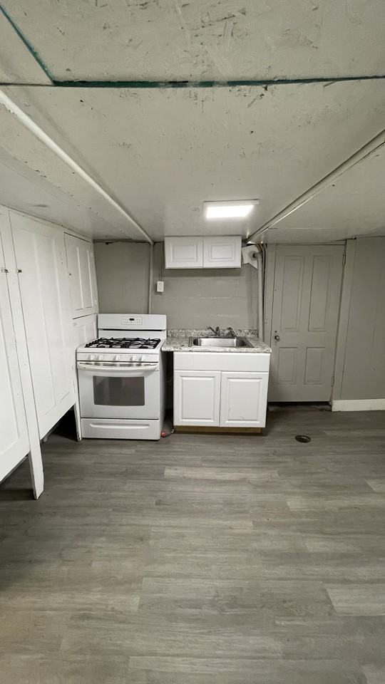 239 Ormond Ave #1 - Photo 4 of 16