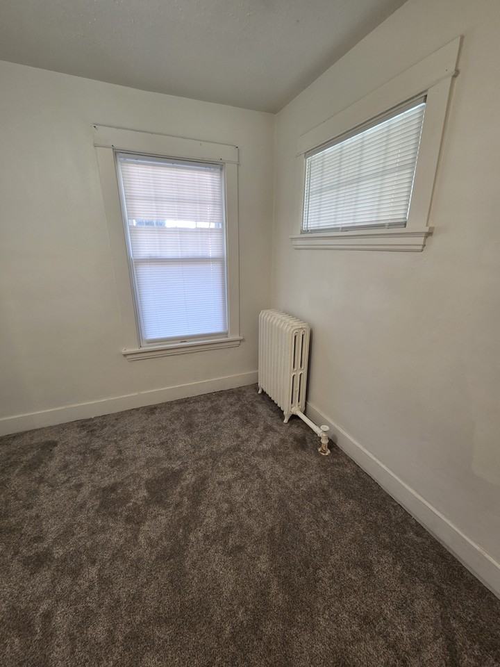 1714 London Rd #1 - Photo 6 of 12