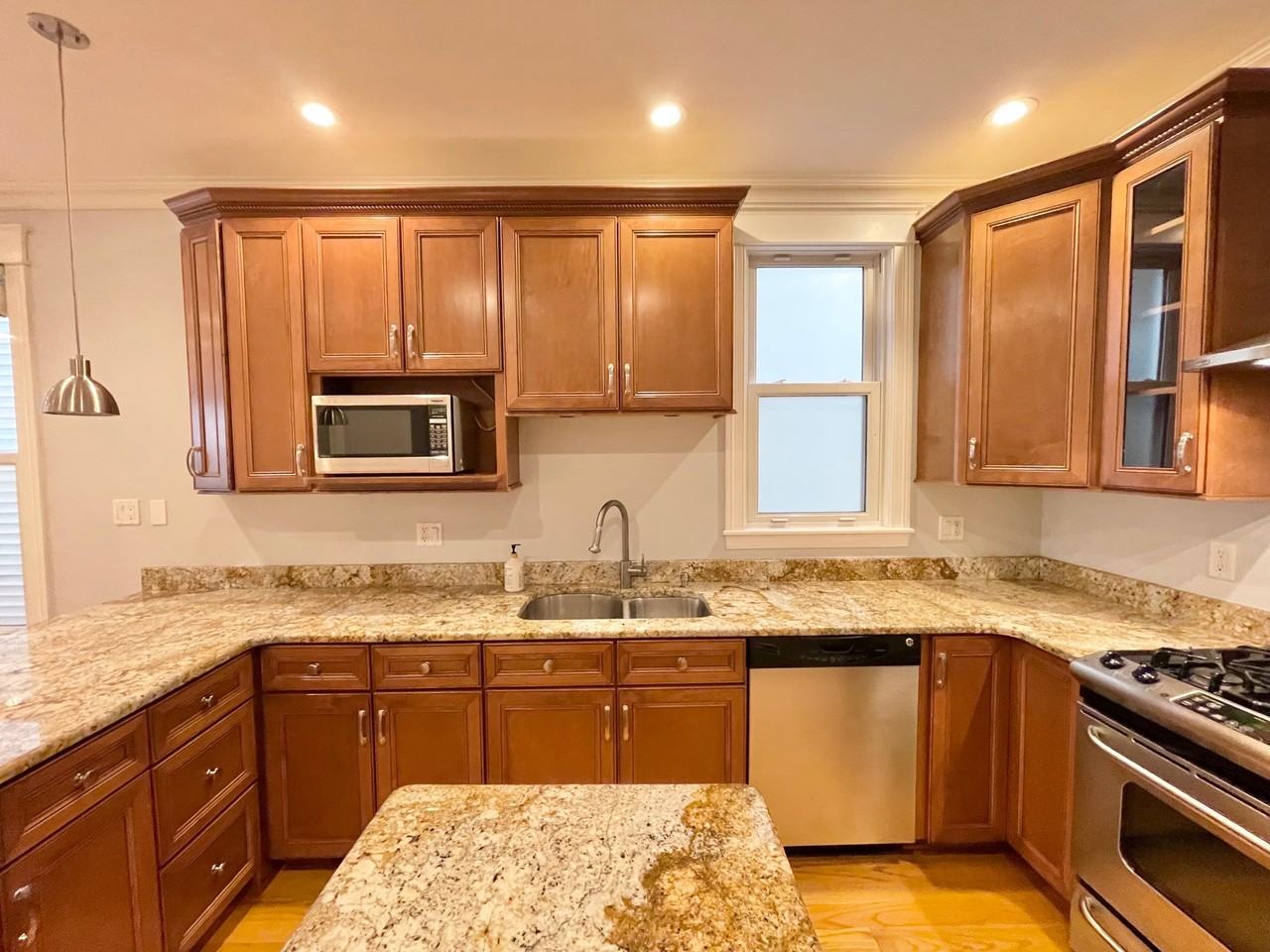 3448 N Damen Ave #1 - Photo 5 of 27