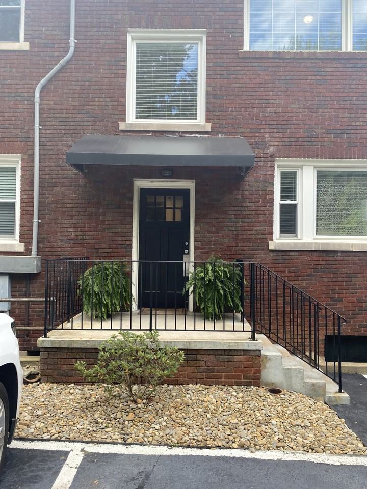 1824 E Main St #C - Photo 3 of 22