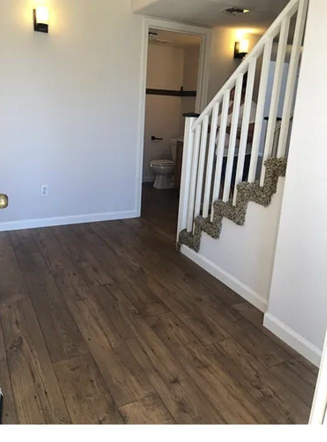 5626 E Kelton Ln - Photo 2 of 9