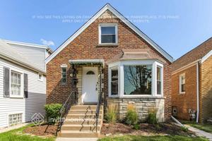 featured image of 6042 W Bryn Mawr Ave