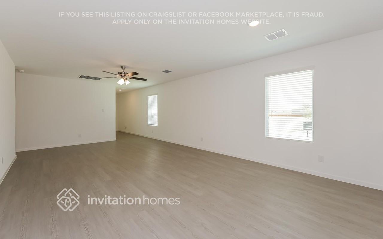 1205 Canyon Wren Dr - Photo 4 of 17