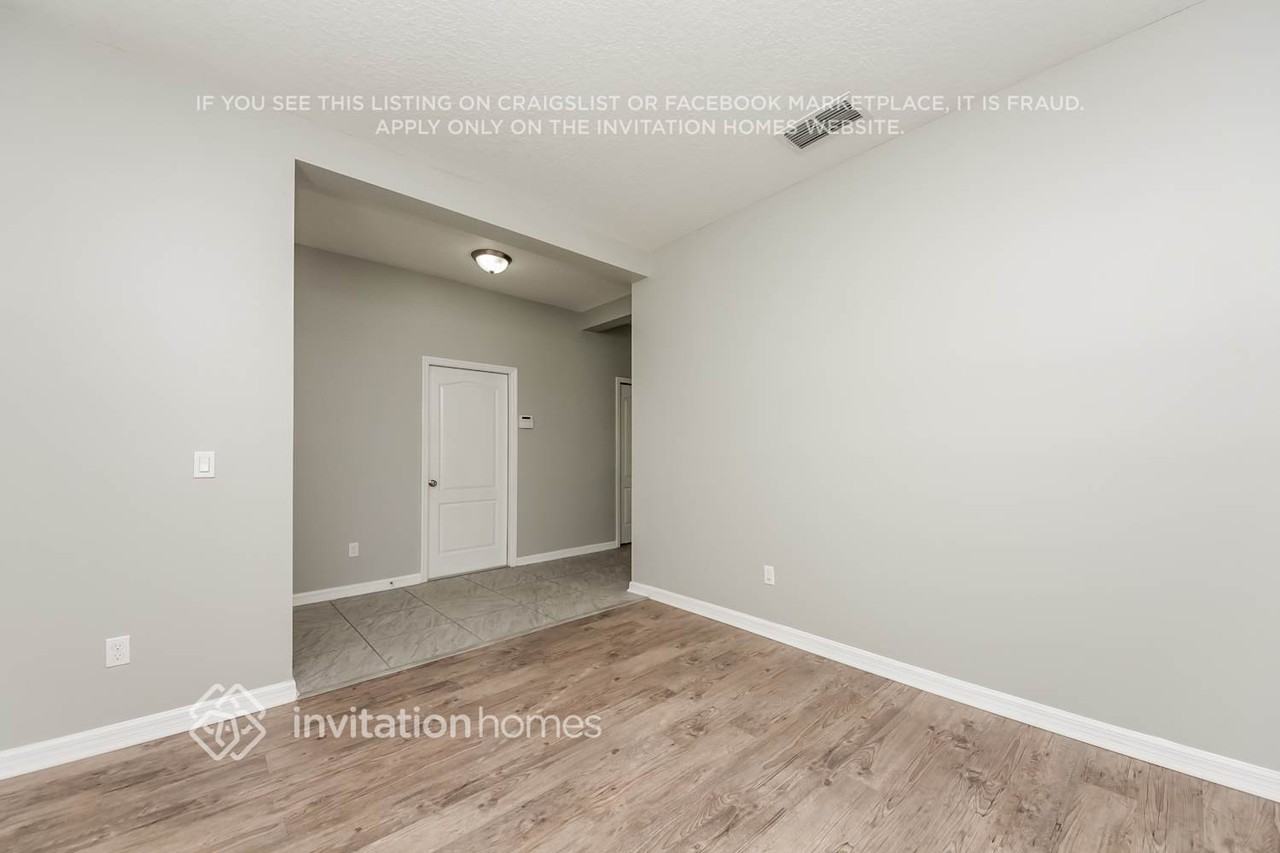 3930 Wind Dancer Cir - Photo 7 of 20