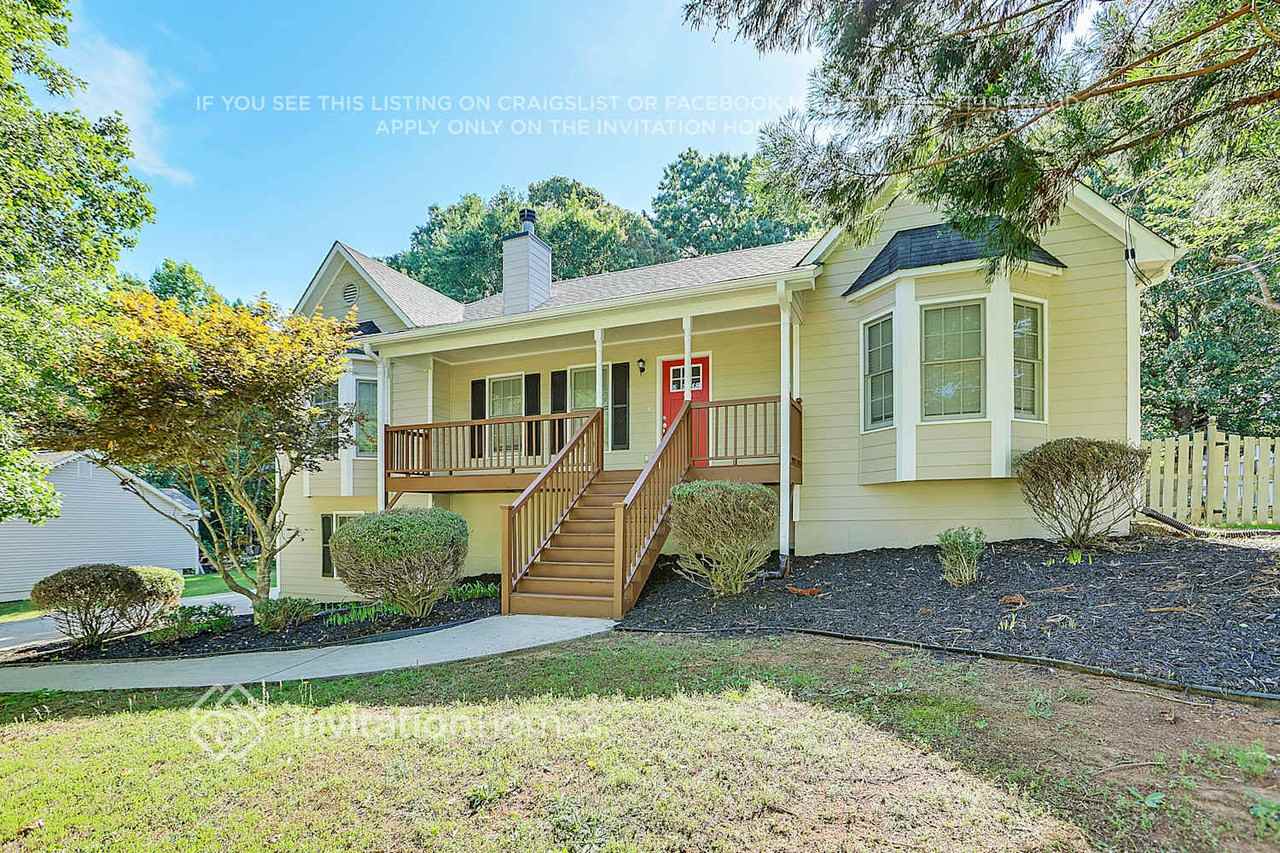 460 Austin Dr - Photo 3 of 24