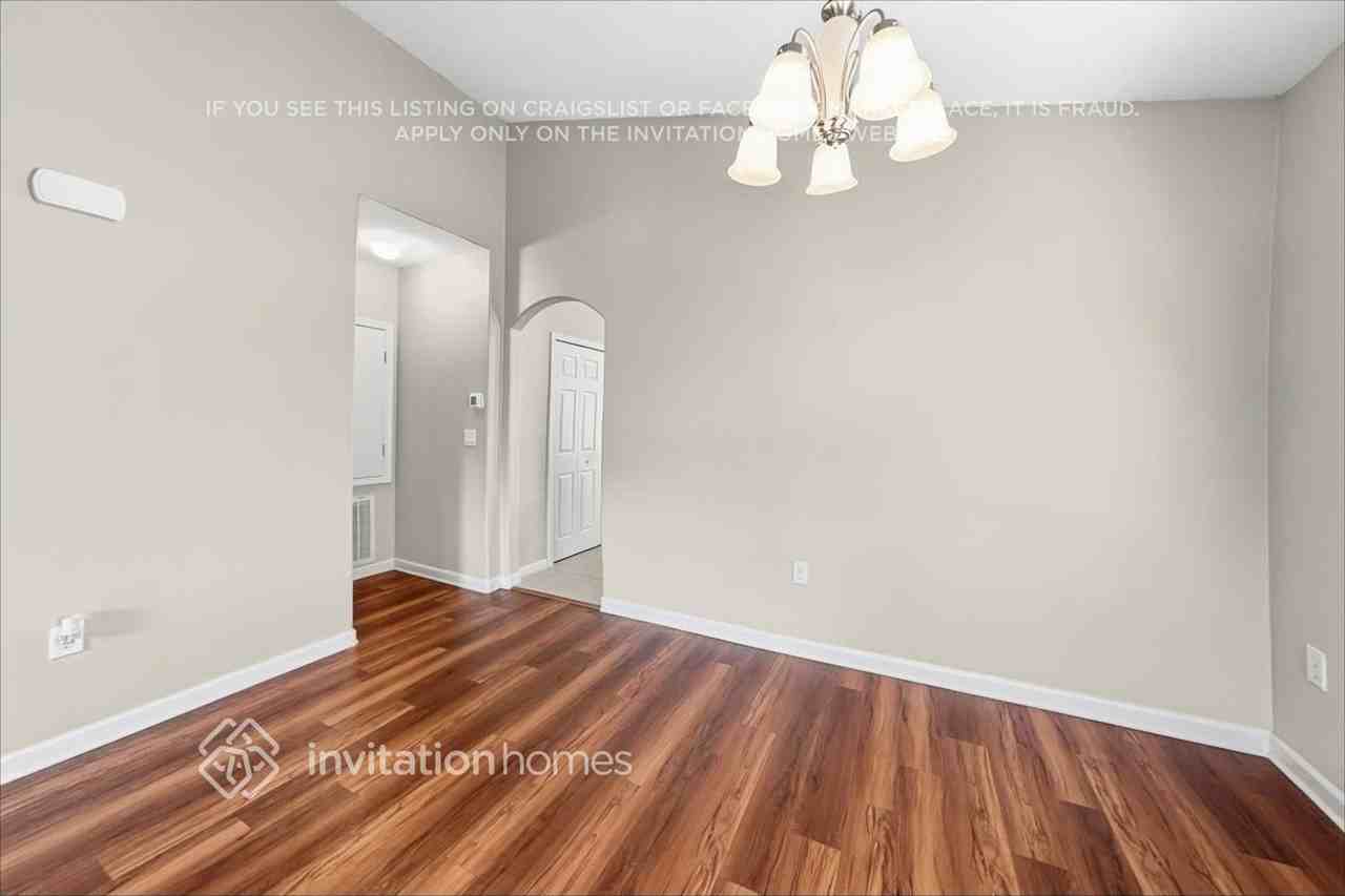 1253 Hailey St - Photo 5 of 18