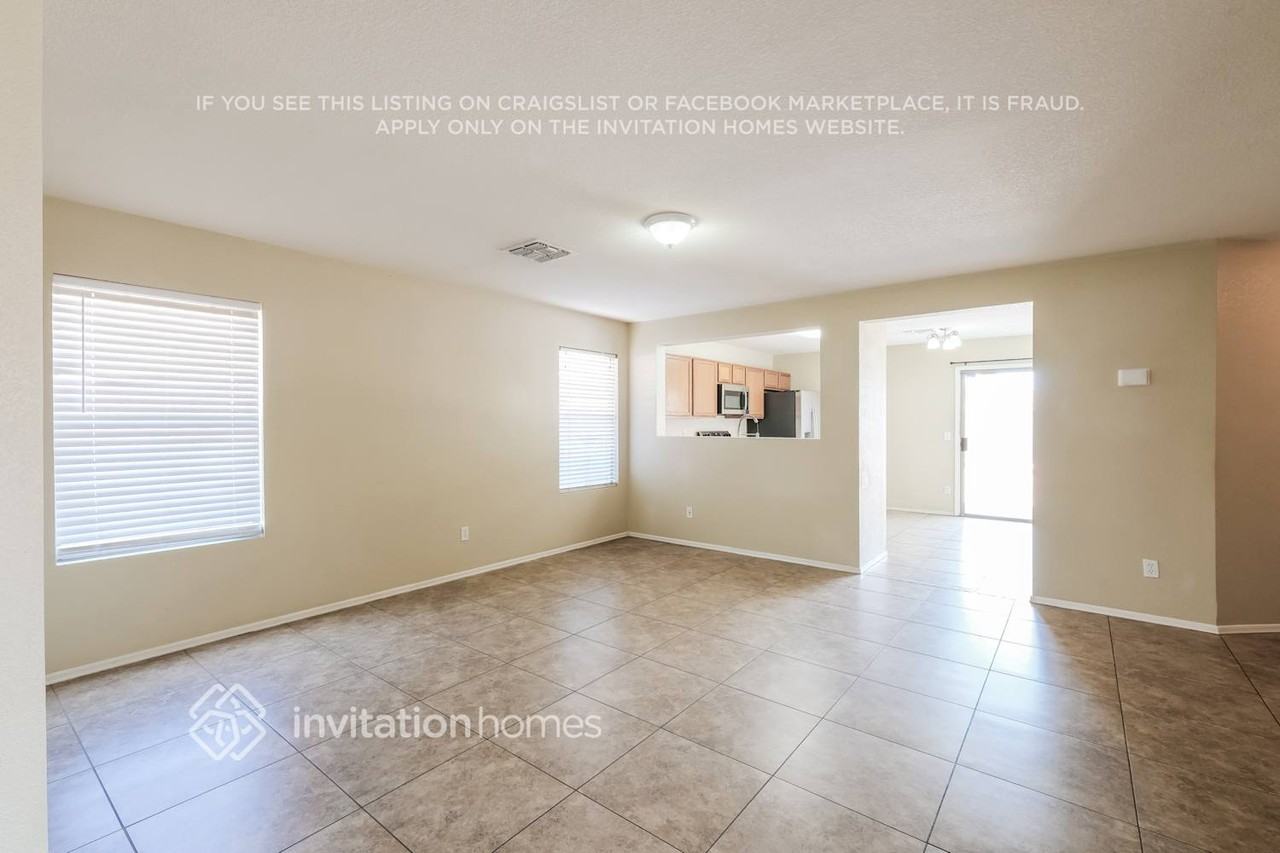 114 E Beth Dr - Photo 6 of 17