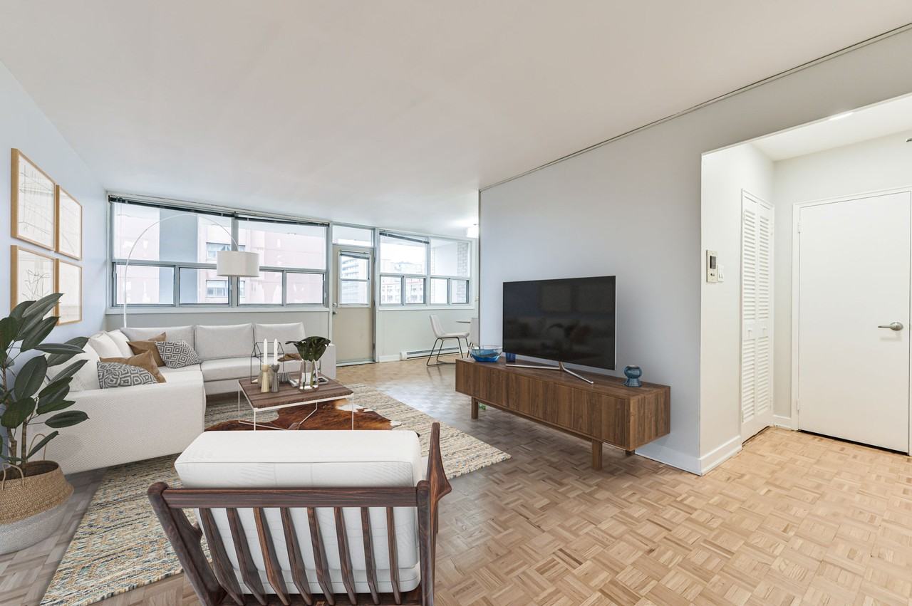 Davisville Tower - Photo 6 of 10