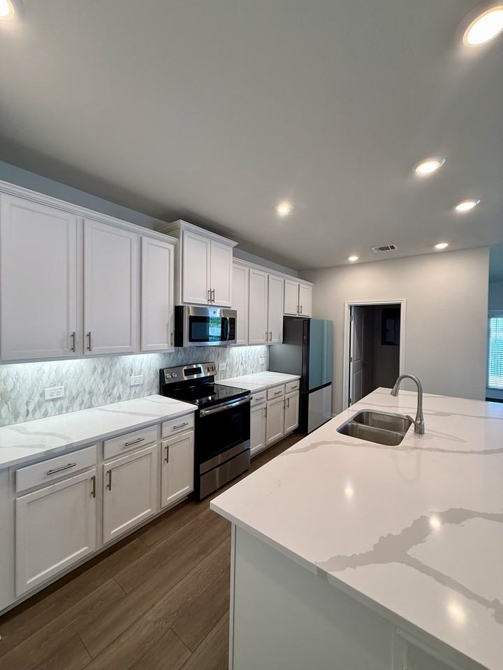 3017 Settlement DriveUnit #1 - Photo 4 of 39