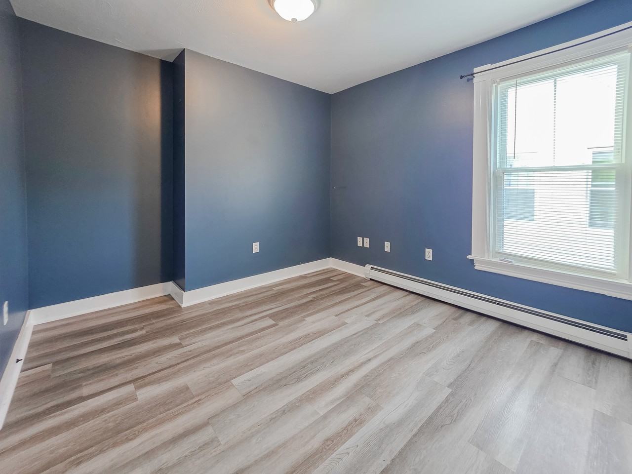 463 Lake Ave #2 - Photo 6 of 11