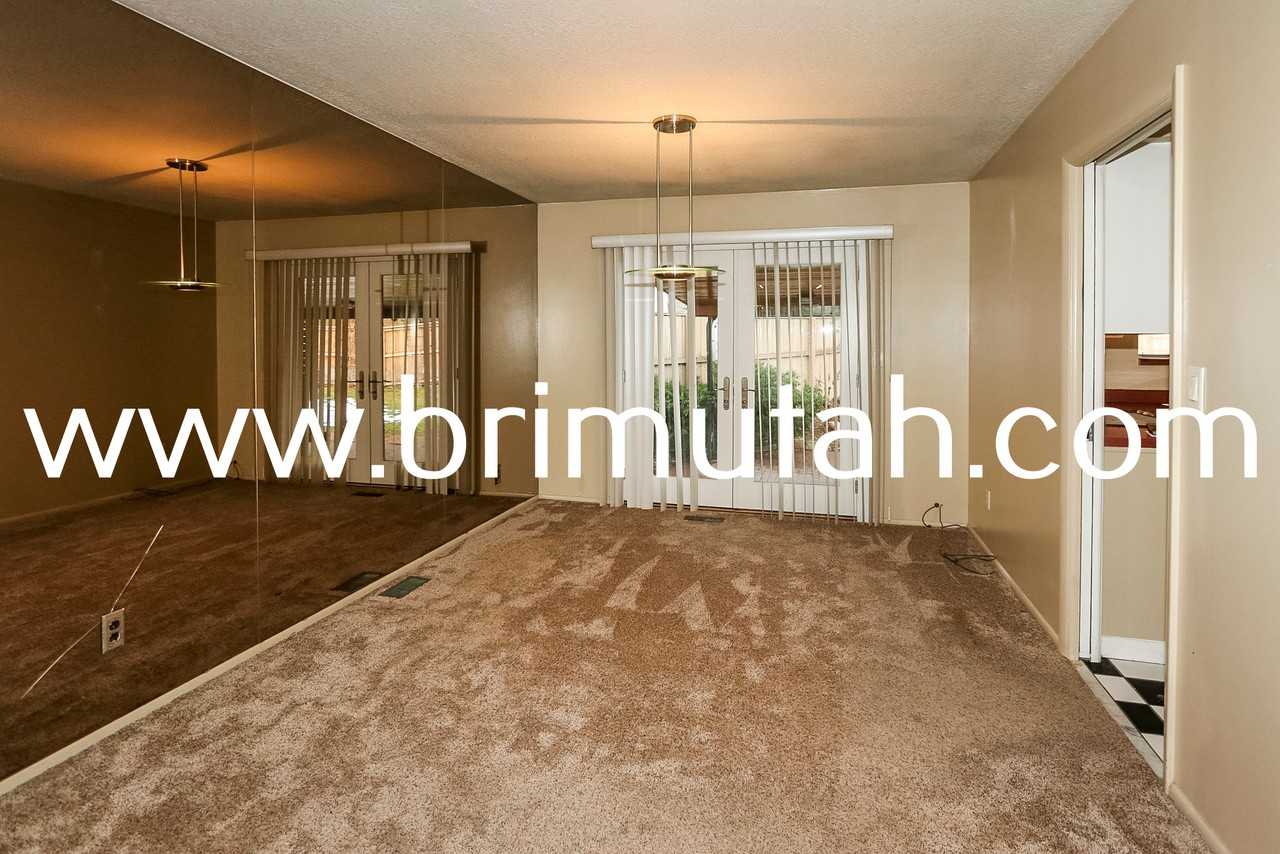 4717 S Naniloa Dr #1 - Photo 5 of 23
