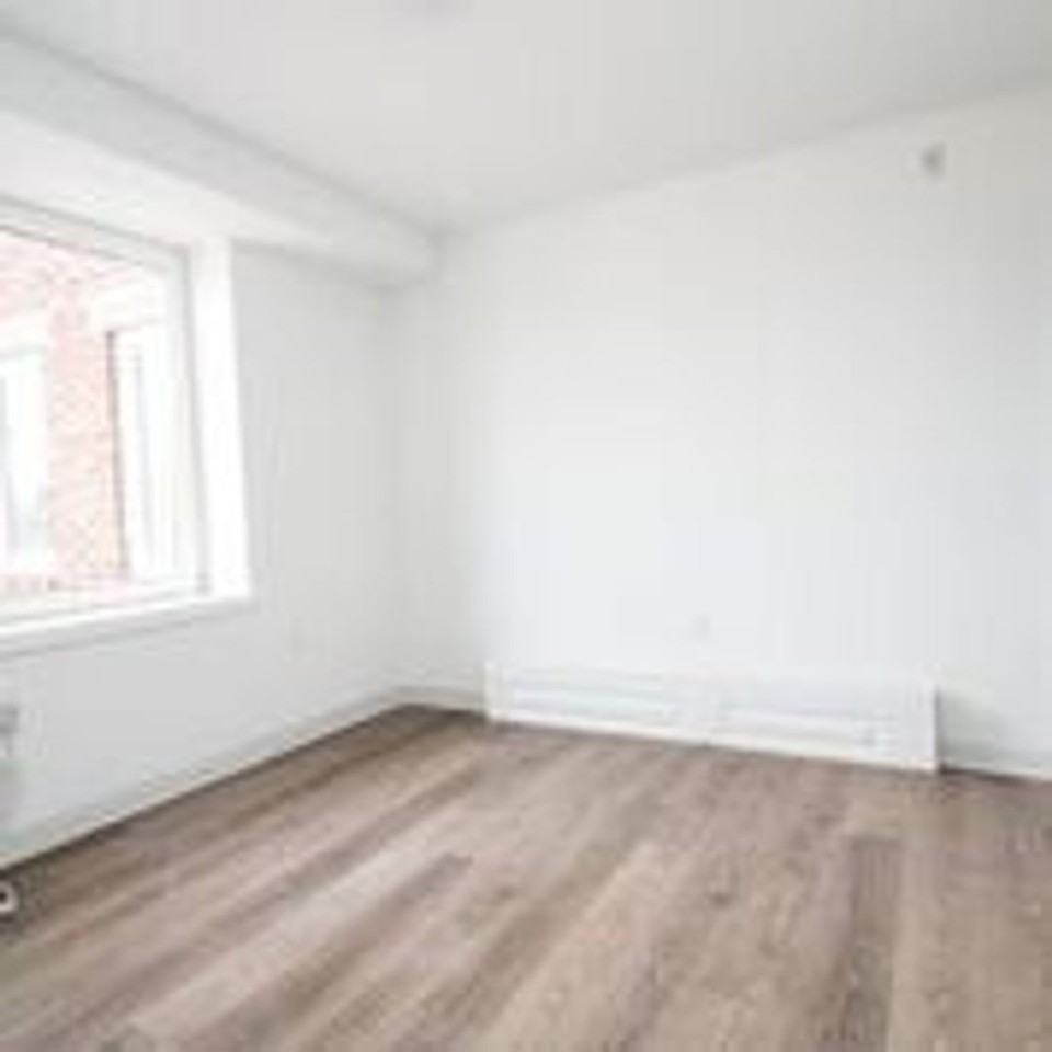 Fern Rock Court - Photo 4 of 14