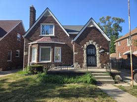 9657 E Outer Dr #1 - Photo 1 of 1