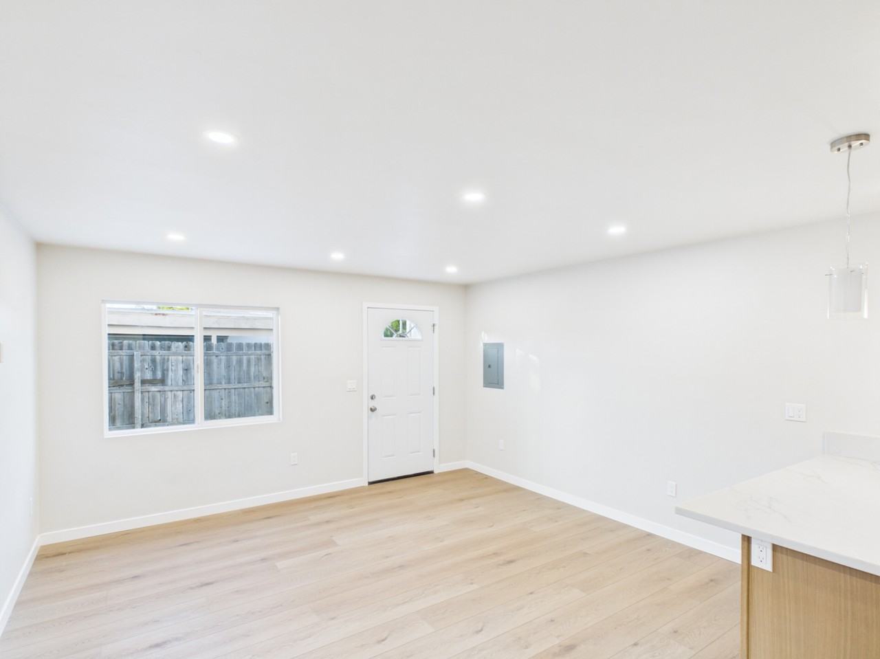 4630 Altadena Ave #4630 - Photo 4 of 10