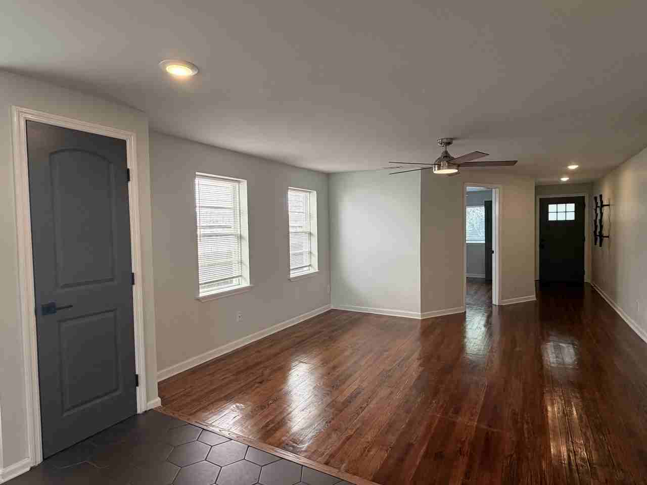 505 E 35th St #1 - Photo 6 of 26