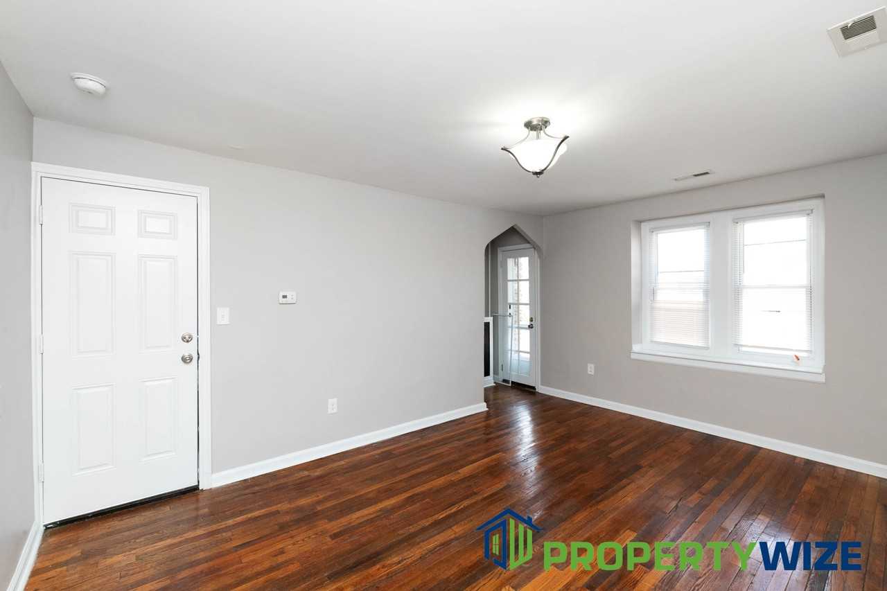 4217 Chatham Rd #B - Photo 4 of 37