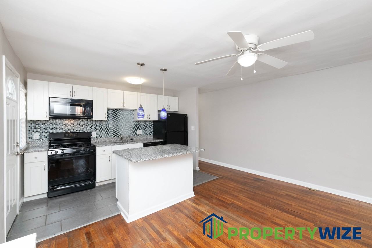4217 Chatham Rd #B - Photo 7 of 37