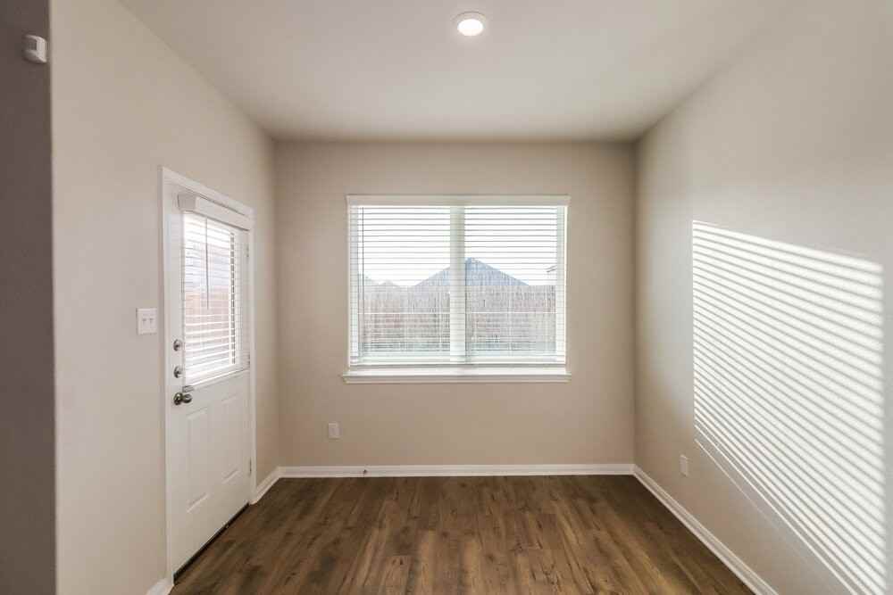 7606 Tipton Meadow Way - Photo 5 of 16
