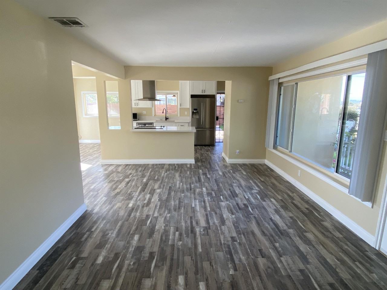 68 5th Ave #A - Photo 3 of 10
