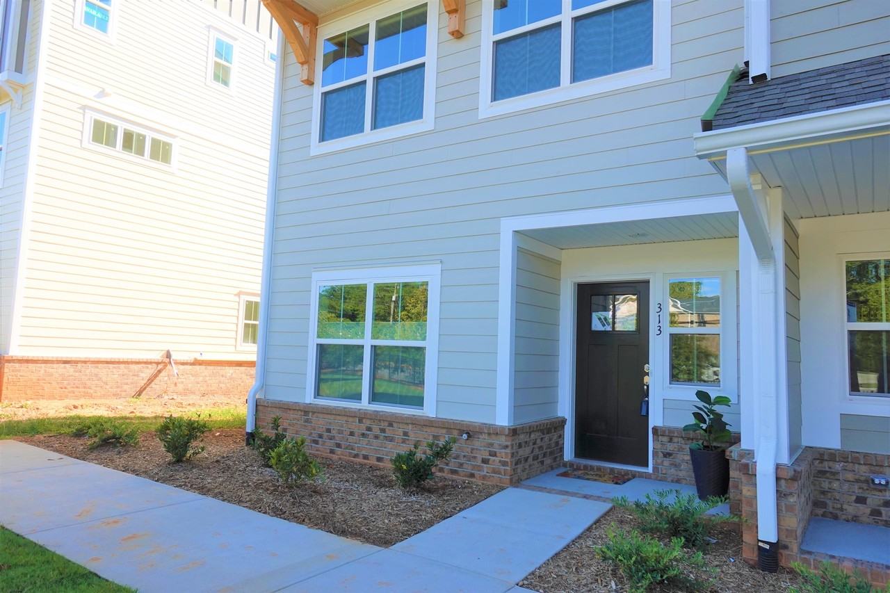 313 Pete Hollis Blvd #1 - Photo 2 of 50