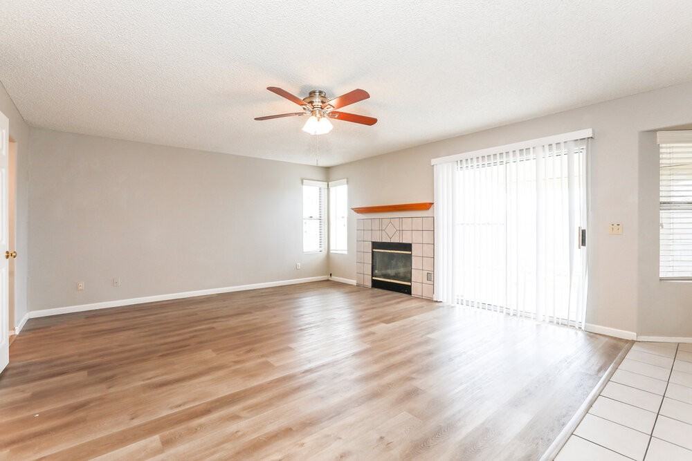 441 S Maple - Photo 5 of 17