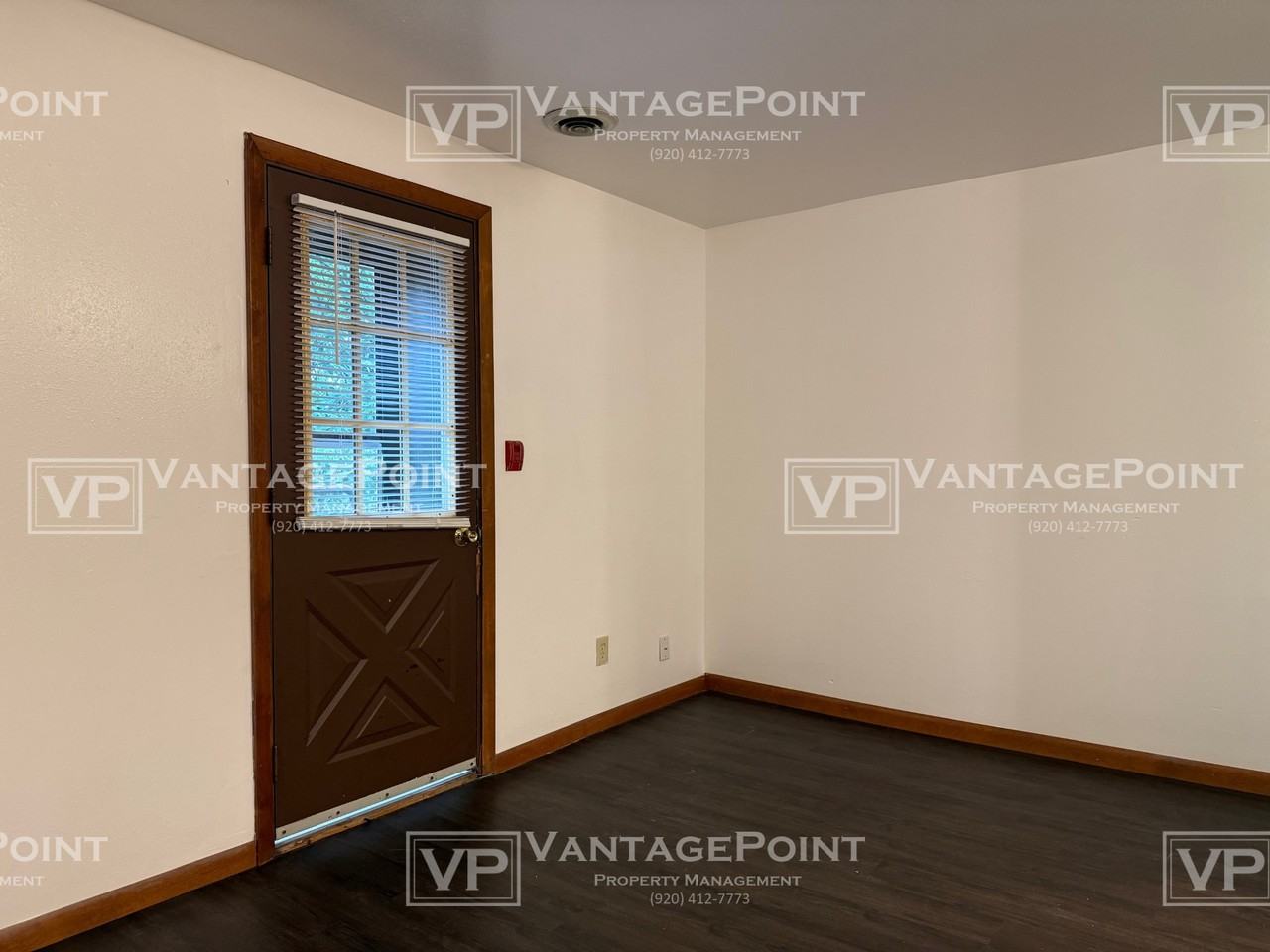417 Dousman St #7 - Photo 7 of 13
