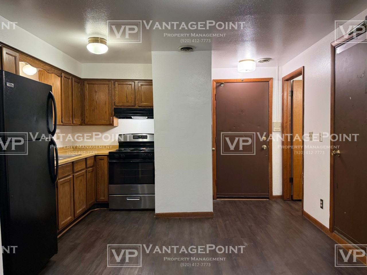 417 Dousman St #7 - Photo 2 of 13