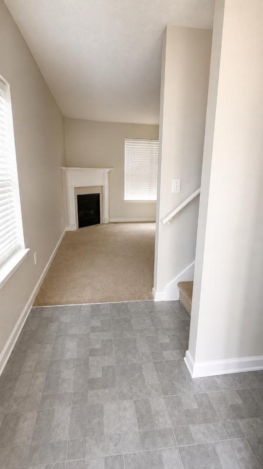 212 Rankin Cir - Photo 5 of 20