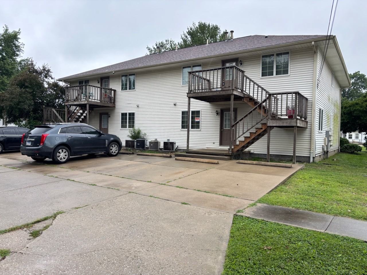510 S Shumway St - Photo 3 of 3