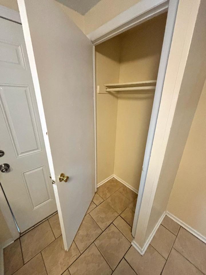 1769 Village Green Dr - Photo 6 of 20