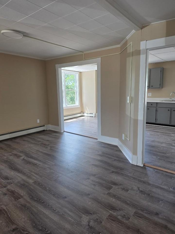 7 Pine Street - Photo 3 of 4