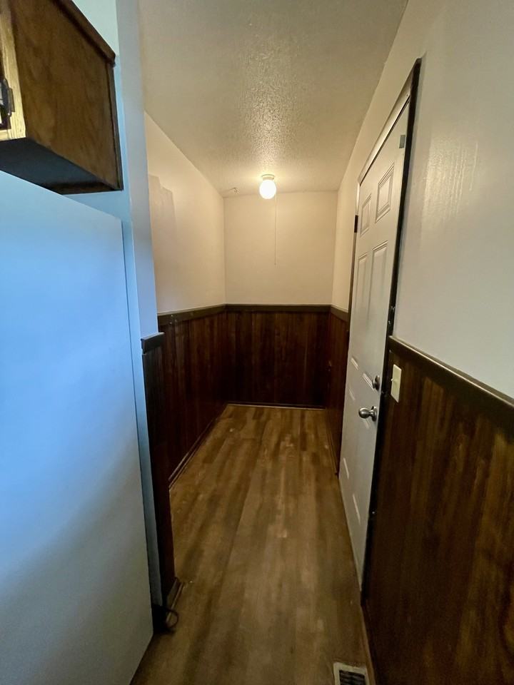 2309 S Norwood Ave #B - Photo 5 of 17