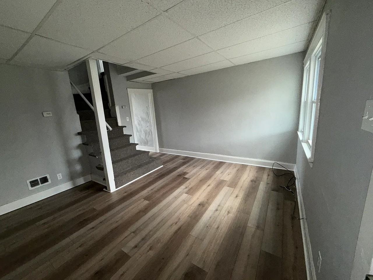 477 23rd St #481-23rd - Photo 7 of 8