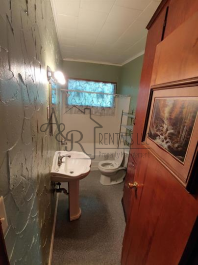 215 E Belleville St #1 - Photo 4 of 12