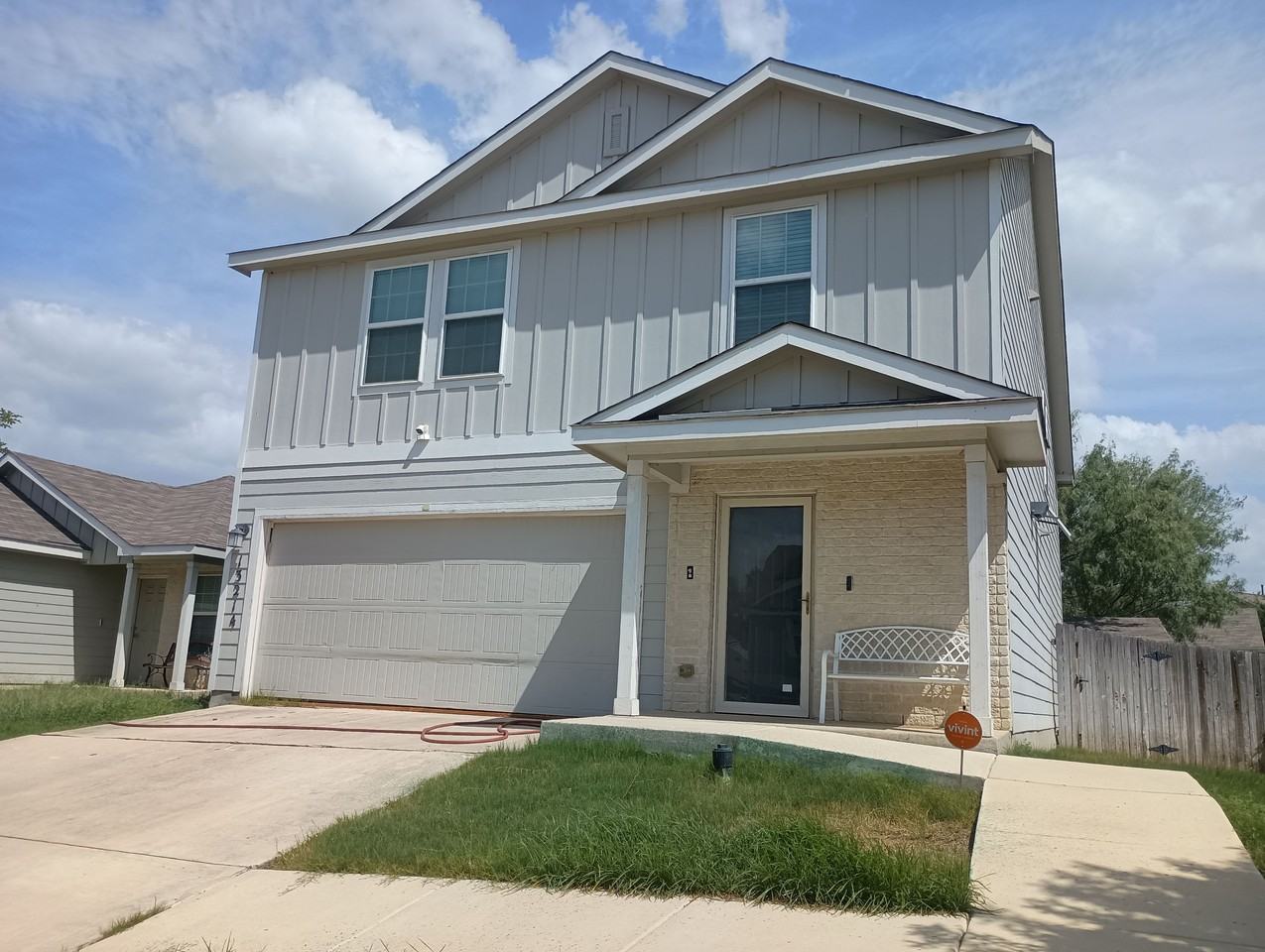 13214 Ashworth Blvd - Photo 2 of 27
