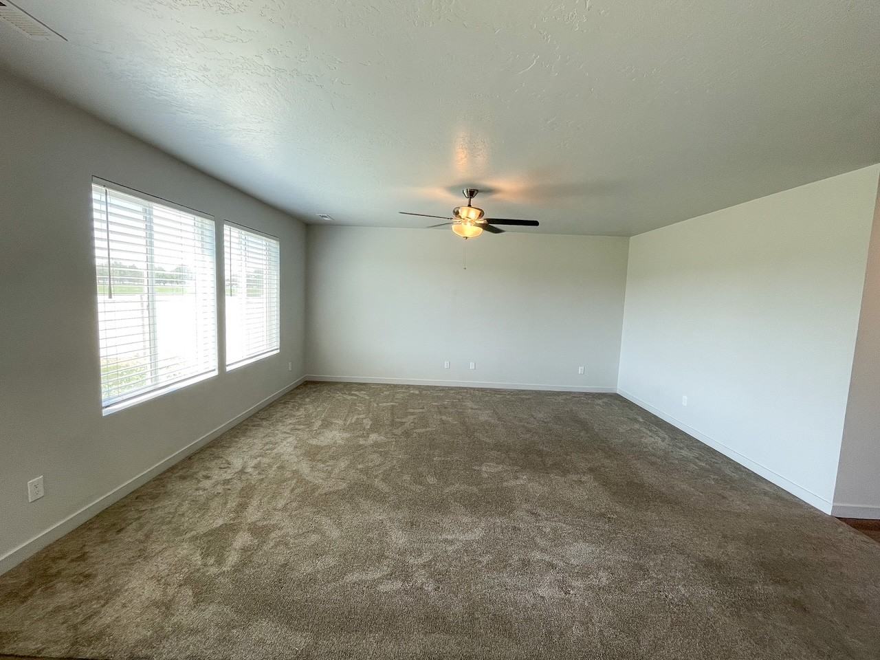16891 N Lowerfield Loop #1 - Photo 7 of 31