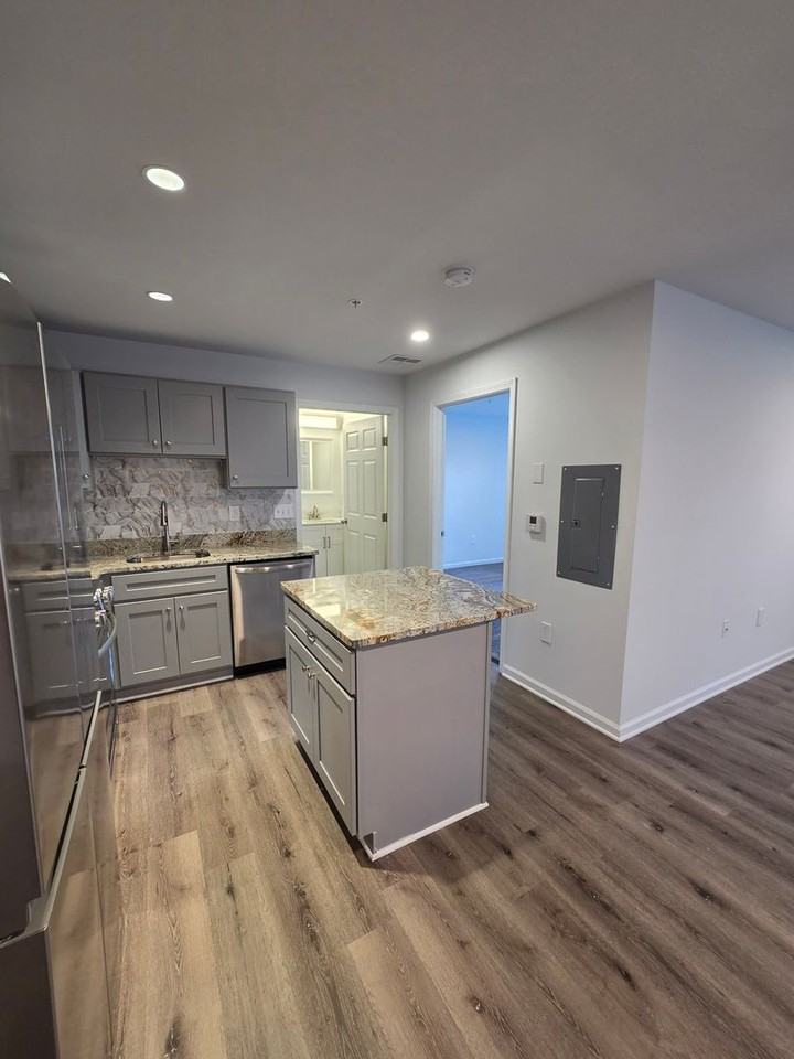 City Views Apartments - Photo 2 of 17