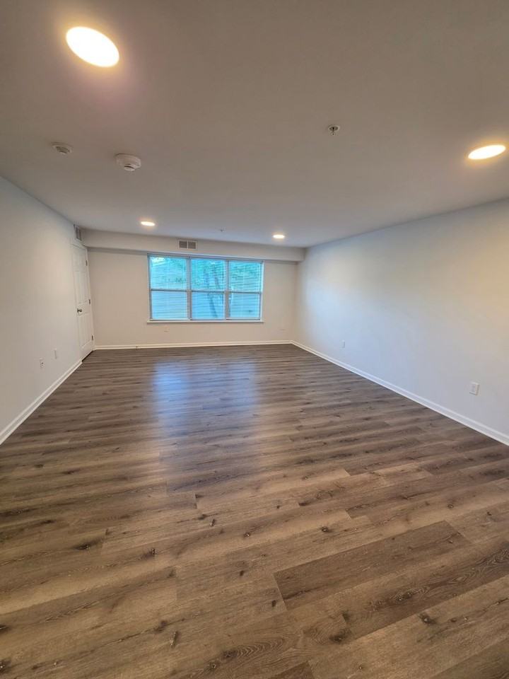 City Views Apartments - Photo 3 of 17