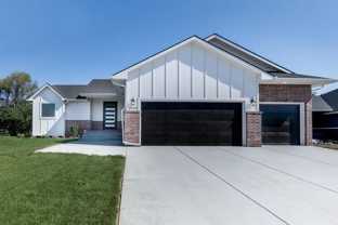 10406 W Graber Cir #1 - Photo 1 of 1