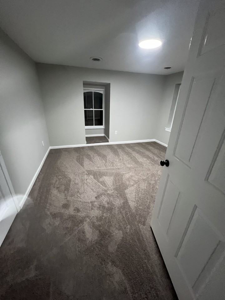 127 Pine St #3 - Photo 5 of 9