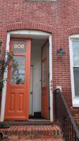 featured image of 906 N Madison St #2