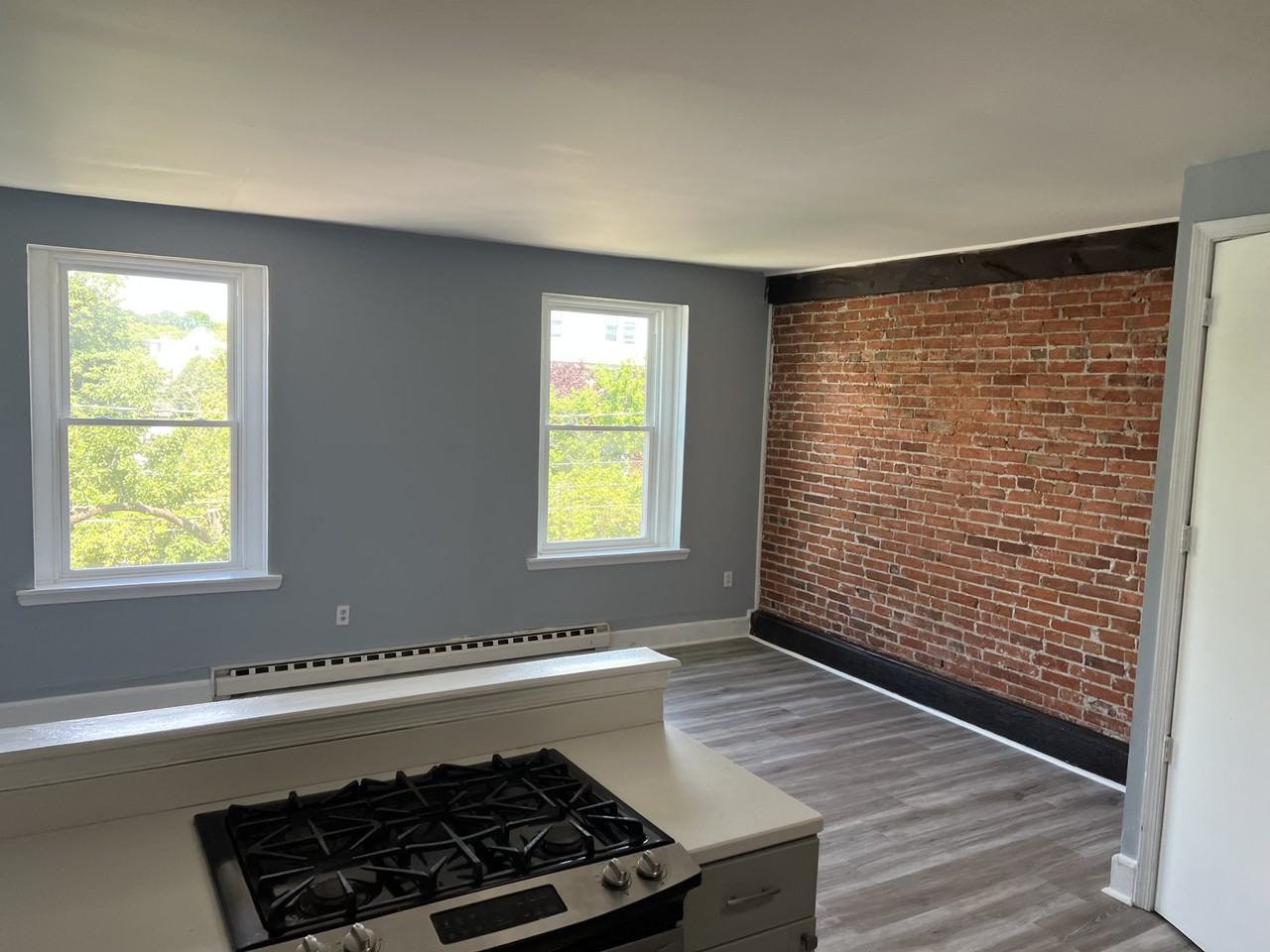 906 N Madison St #2 - Photo 7 of 10