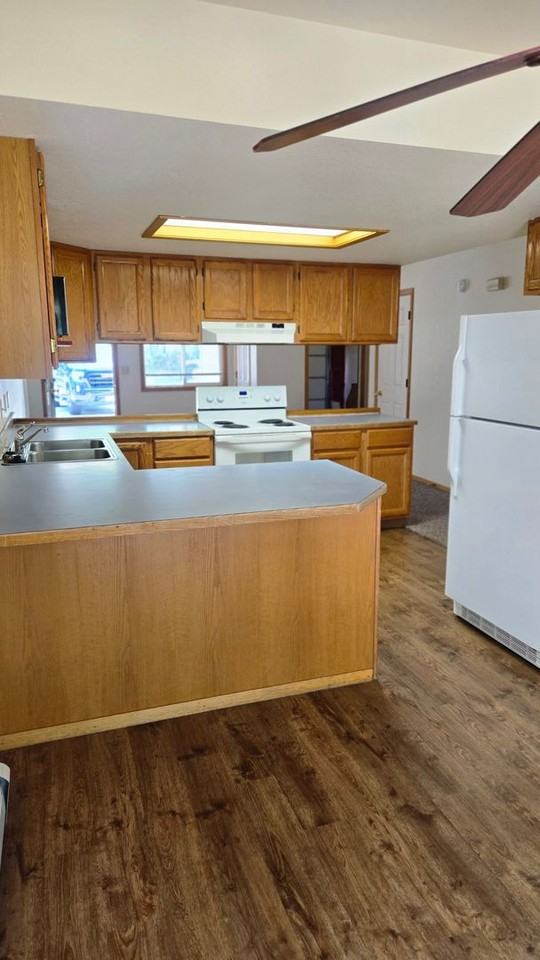 205 S Yellowstone Ave #B - Photo 6 of 16