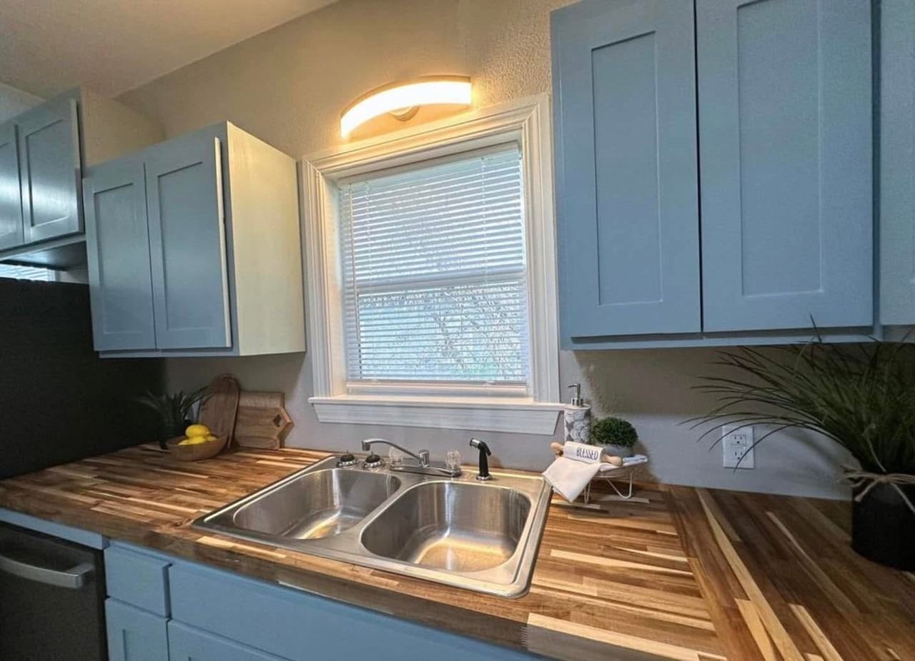 22 5th Ave Sw #1 - Photo 4 of 16