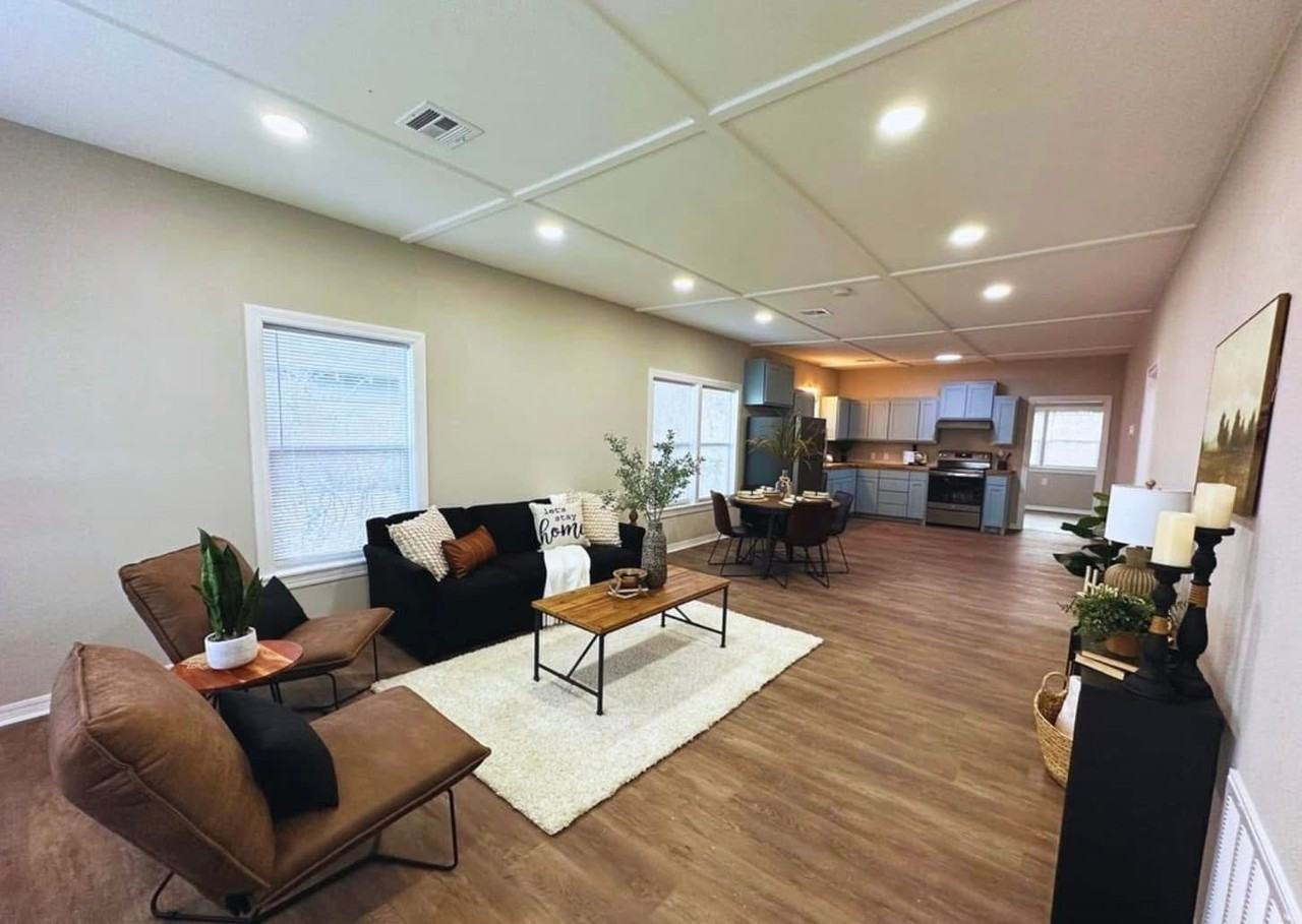 22 5th Ave Sw #1 - Photo 7 of 16