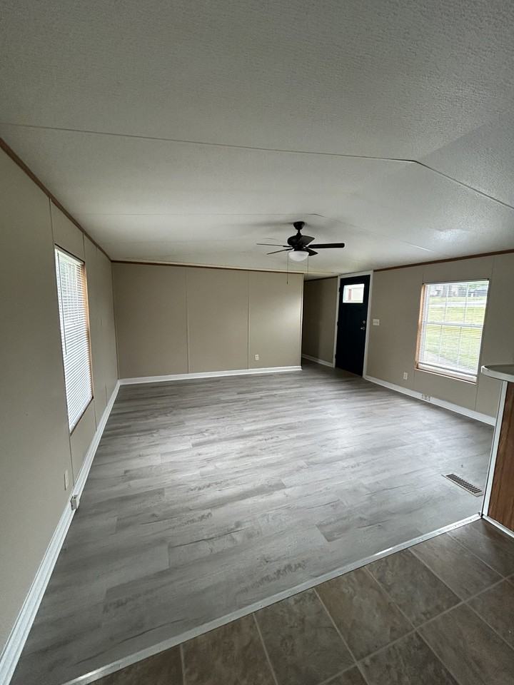 114 Zackary St #1 - Photo 3 of 21