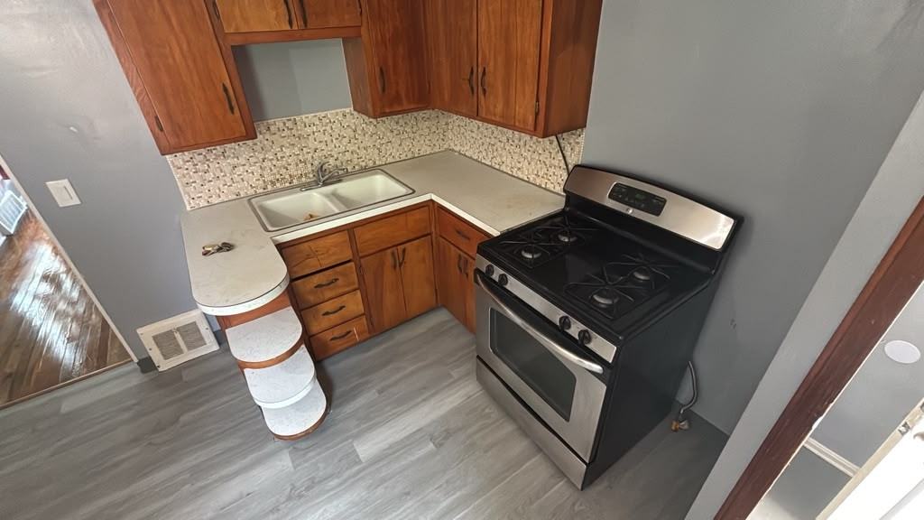 15408 Fernway Dr #1 - Photo 7 of 8