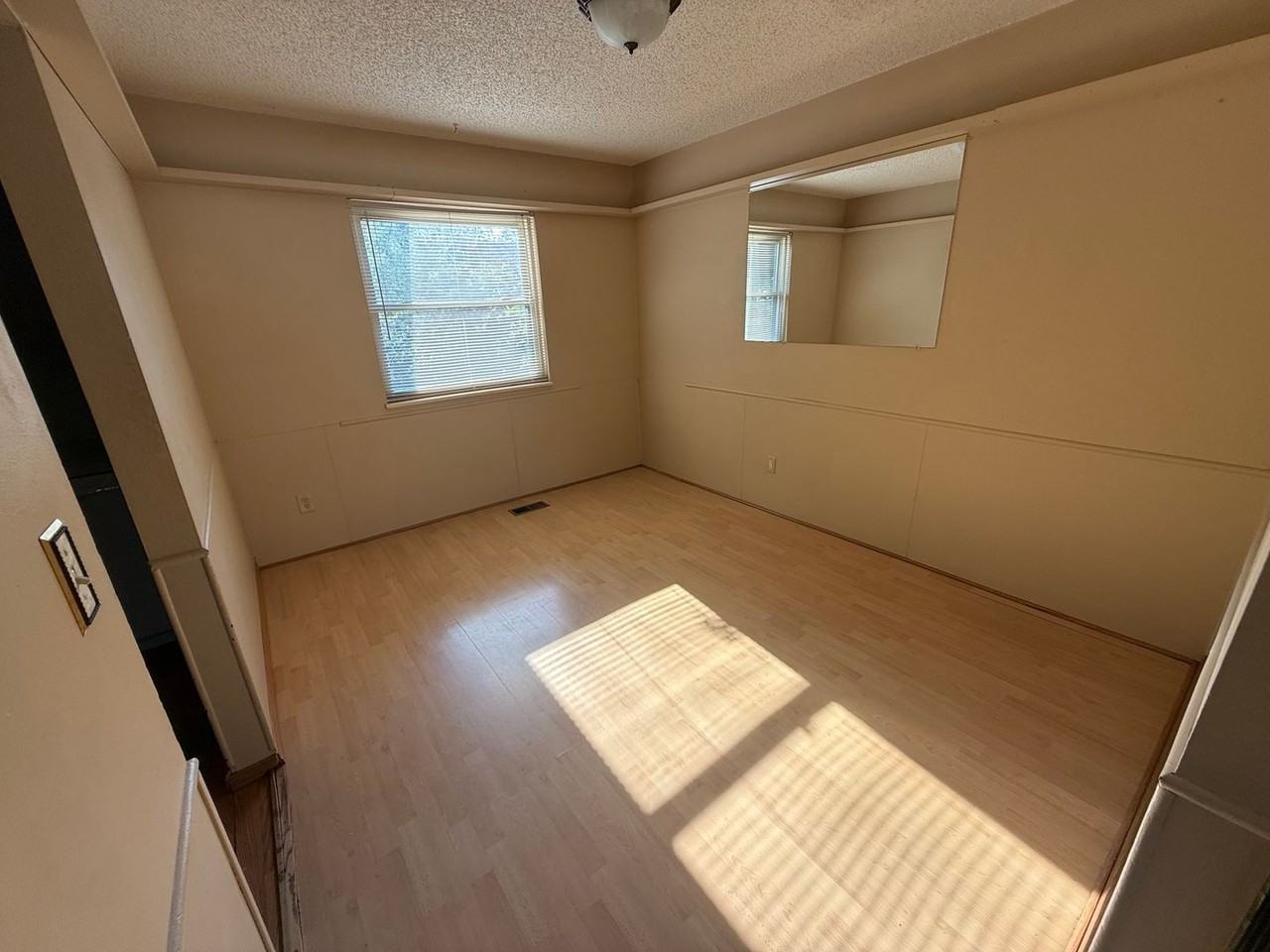 13445 Green Cir - Photo 6 of 14