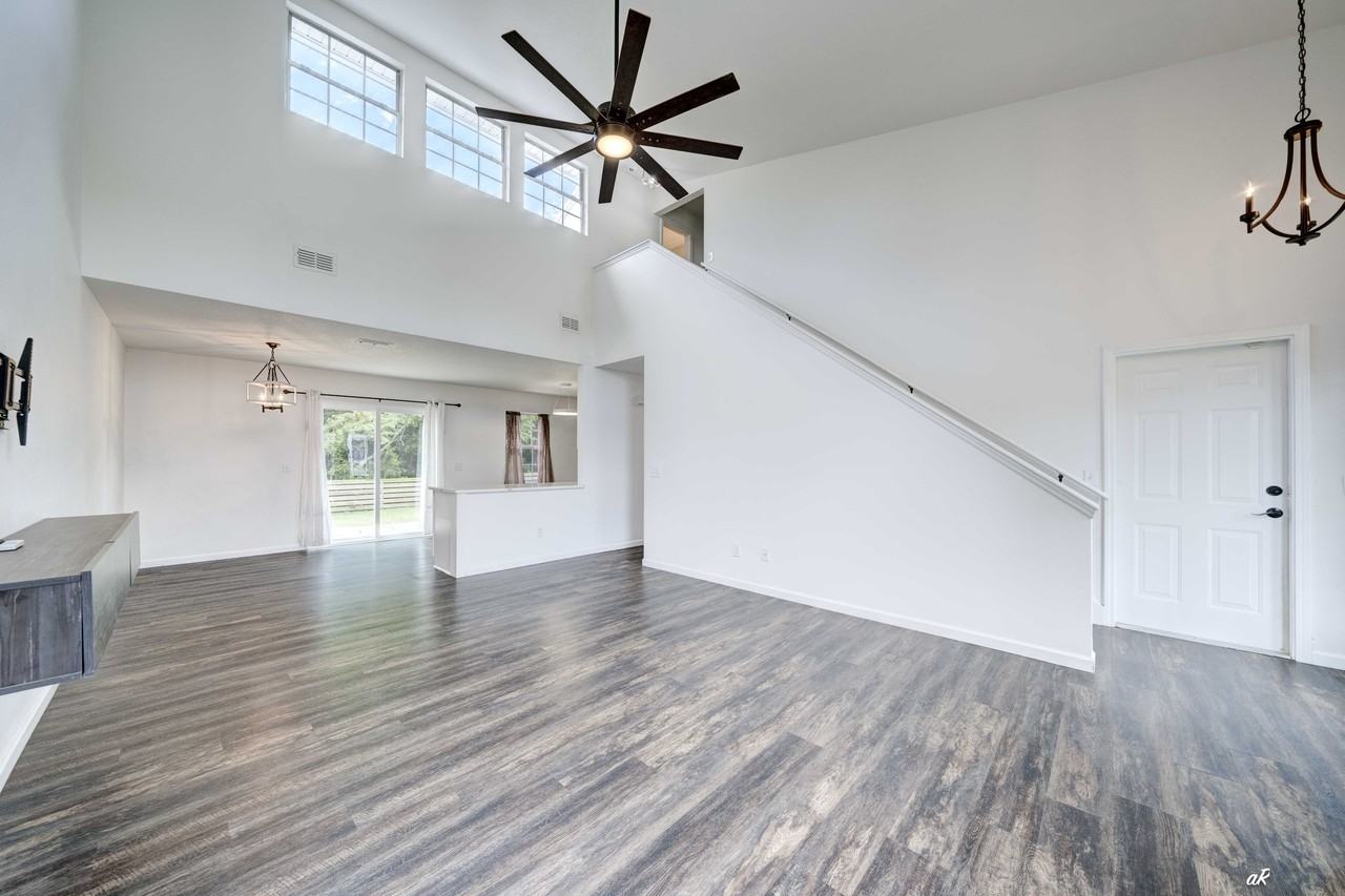 6226 Wallace Rd #1 - Photo 2 of 9