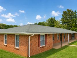 featured image of 1300 Lola Ave